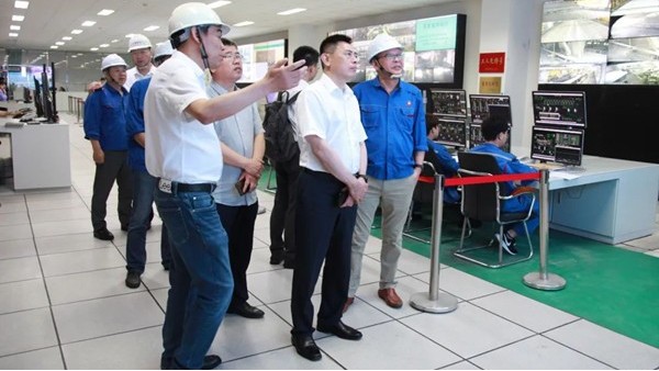 于腾群赴公司开展学习贯彻习近平新时代中国特色社会主义思想主题教育专题调研